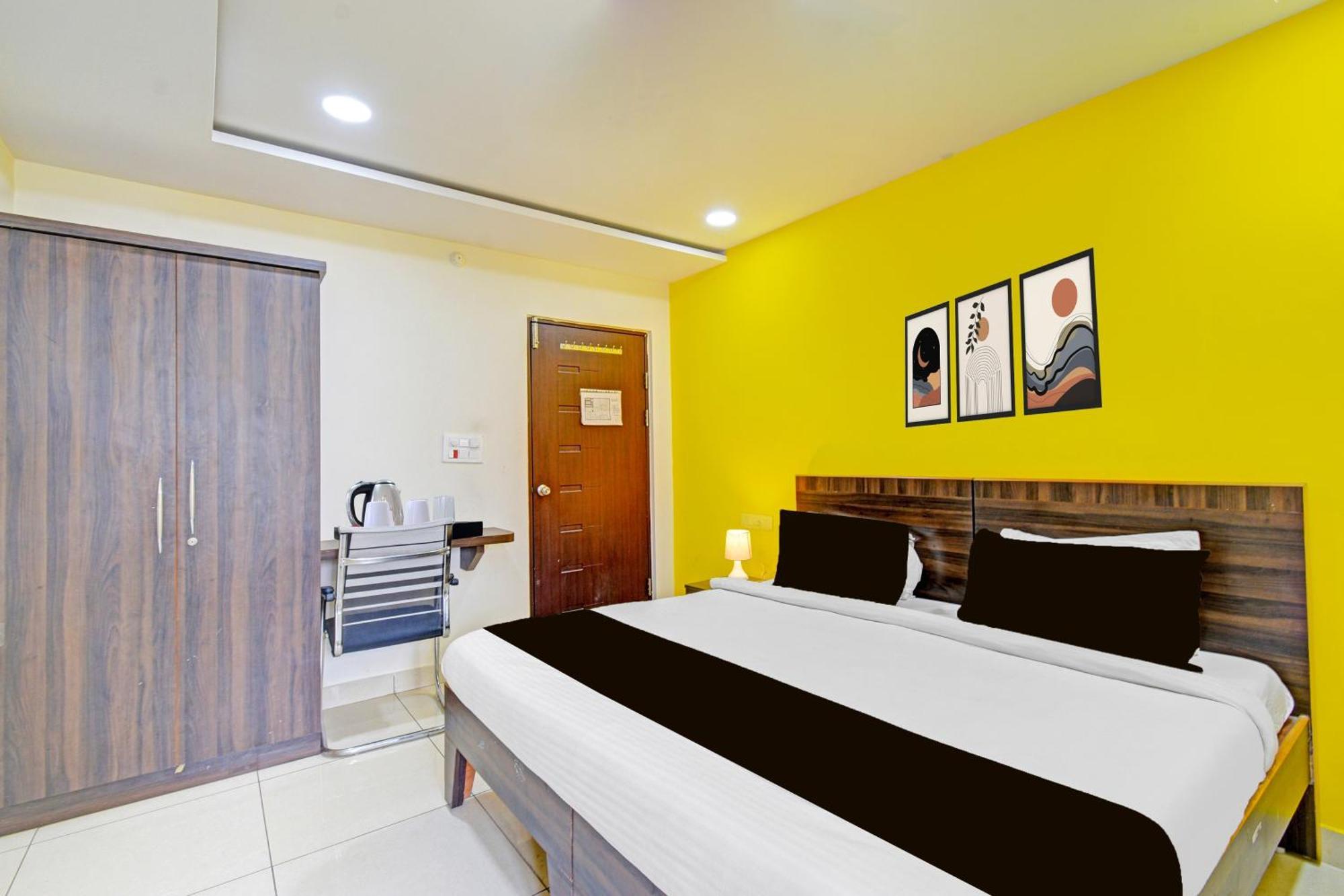 Treebo Trip Hotel Dunes Inn Kondapur (Telangana) Exterior foto