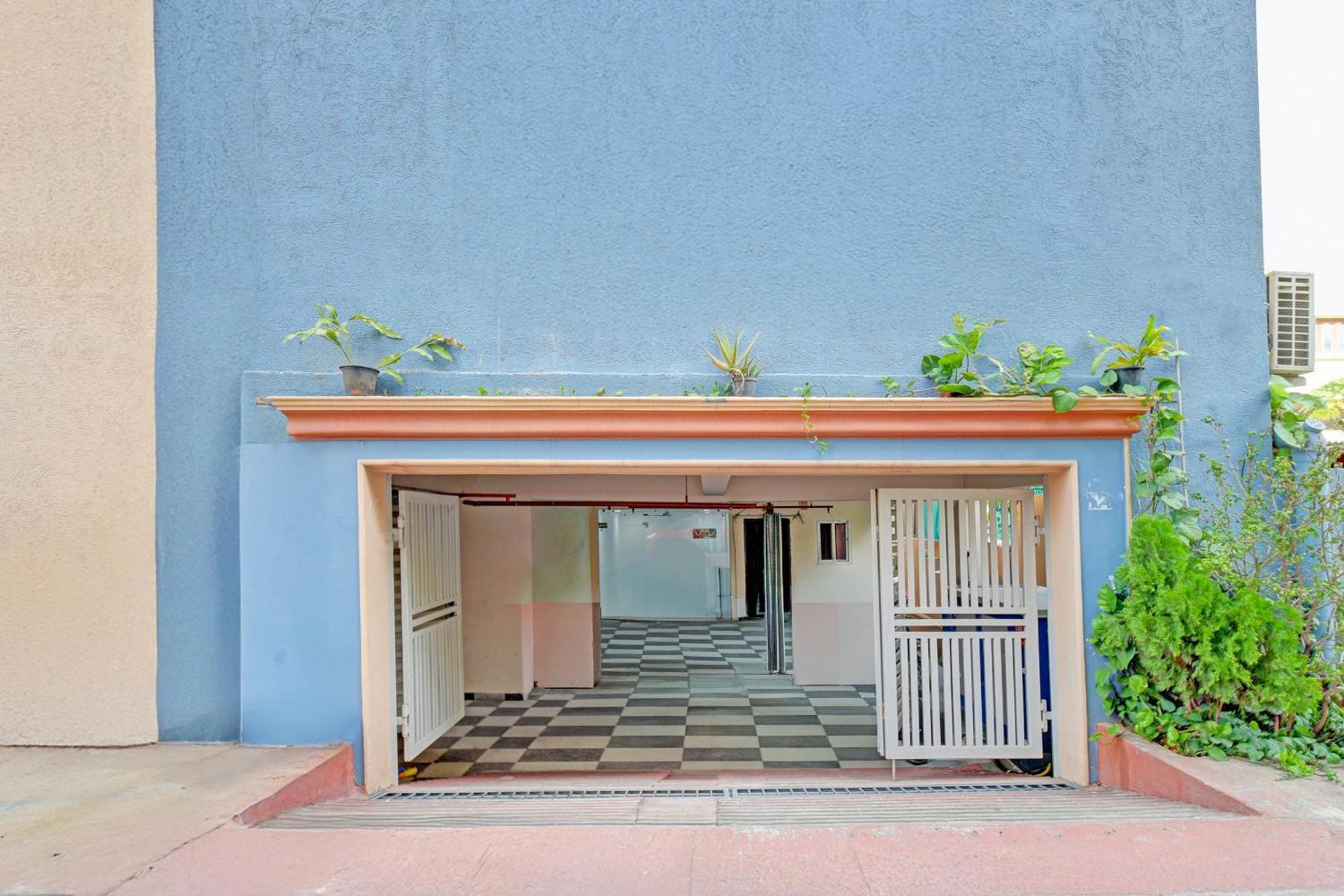 Treebo Trip Hotel Dunes Inn Kondapur (Telangana) Exterior foto