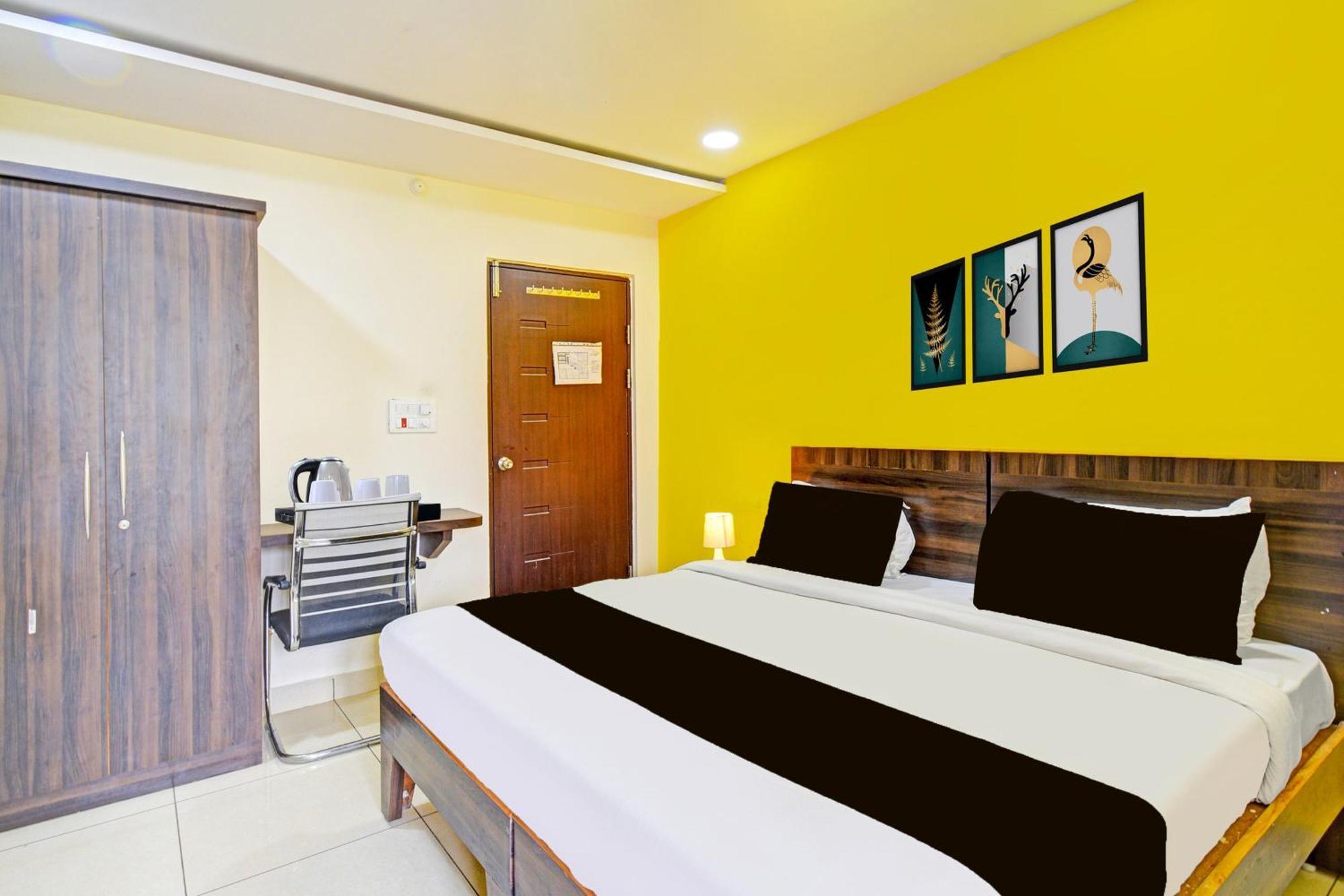 Treebo Trip Hotel Dunes Inn Kondapur (Telangana) Exterior foto